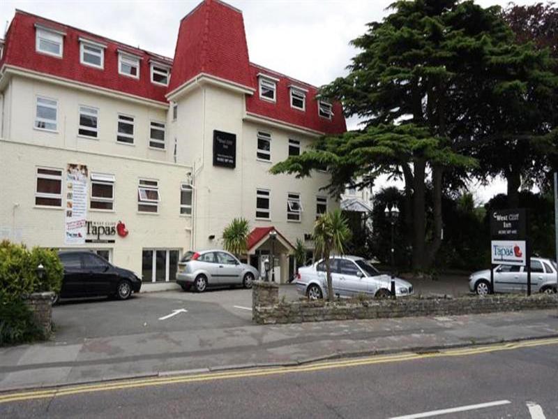 Oyo Kingsley Hotel Борнмът Екстериор снимка